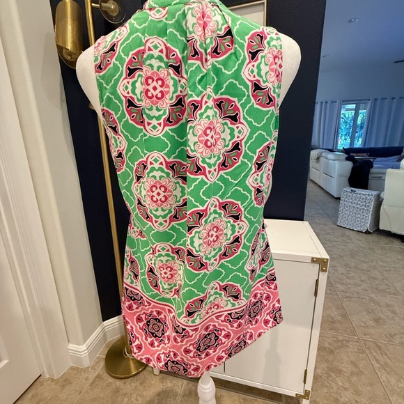 Crown & Ivy Green and Pink Sleeveless Top Size PS - Picture 3 of 6